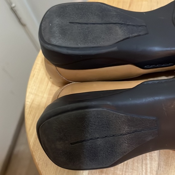 Kenneth Cole’s Reaction Tournament men’ leather slip on loafers. Tan. Size 7.5 - Picture 6 of 9